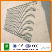 China Factory Plastic Coated Weld Mesh Fence Panel